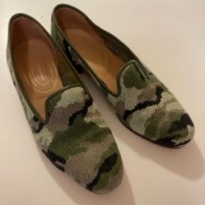 Stubbs & Wooten Womens Camo Loafers